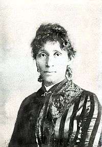Portrait of a woman.